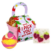 BOMB COSMETICS Eperszüret Kosárka Ajándékcsomag