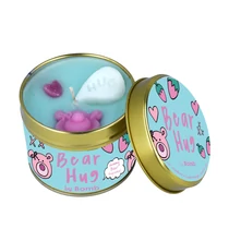 BOMB COSMETICS Teddy mackó tégelyes gyertya