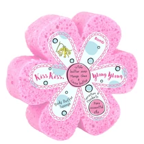 BOMB COSMETICS VIRÁGOK CSÓKJA SZIVACSOS TUSOLÓ RADÍRSZAPPAN BOMB COSMETICS VIRÁGOK CSÓKJA SZIVACSOS TUSOLÓ RADÍRSZAPPAN