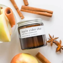 GREENWAY APPLE CIDER CHAI FAHÉJAS-ALMÁS SZÓJAGYERTYA